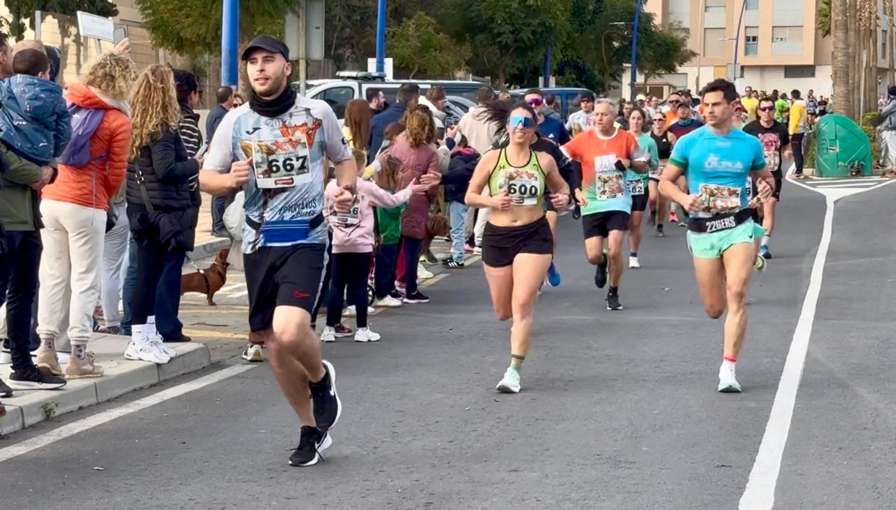 Youness Belyamna y Paula Ramírez ganan la XV Carrera ‘Espartanos del Alquián’.