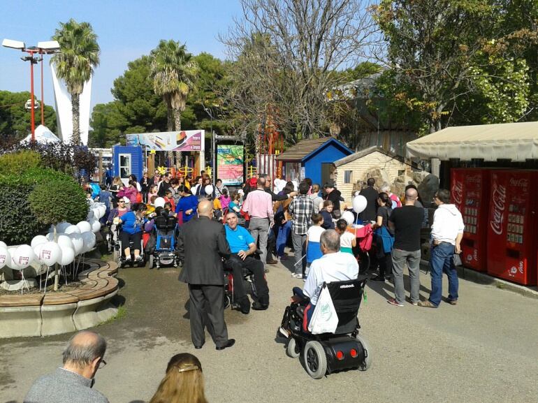 Fiesta por la Integración en el Parque de Atracciones