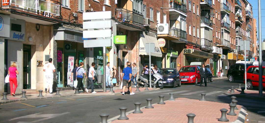 Calle Constitución en el centro de Alcobendas