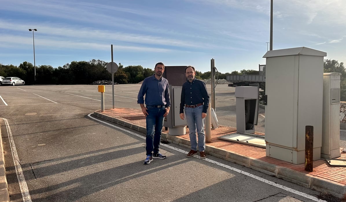 Barceló i Castells al pàrquing