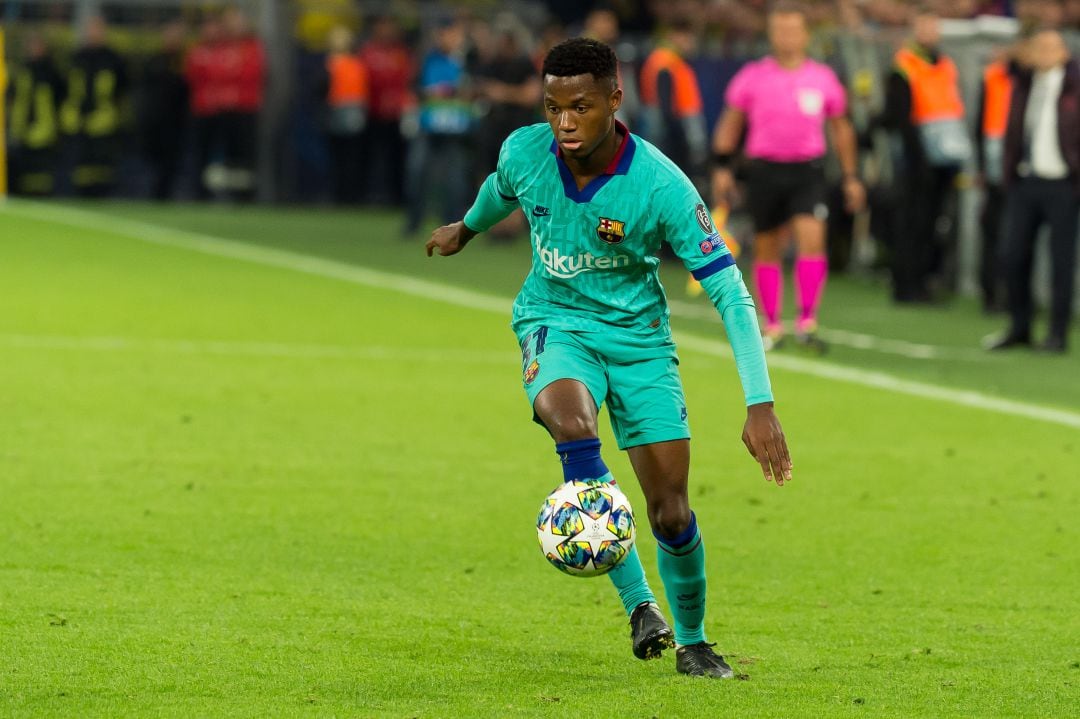 Ansu Fati en acción, durante el partido contra el Borussia Dortmund