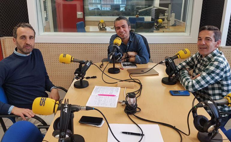 El concejal José Luis Herrera con los tertulianos Diego Murillo y Javier Morales