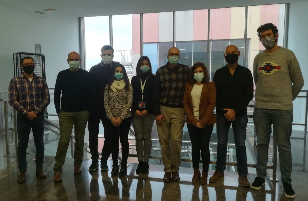 Equipo de profesores y doctorandos que integran el Grupo de Investigación en la Facultad de Medicina en relación al alzhéimer