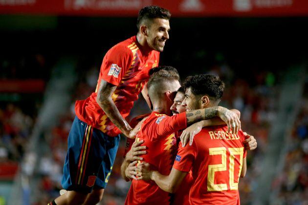 Dani Ceballos, Sergio Ramos, Isco y Marco Asensio celebran el último triunfo sobre Croacia