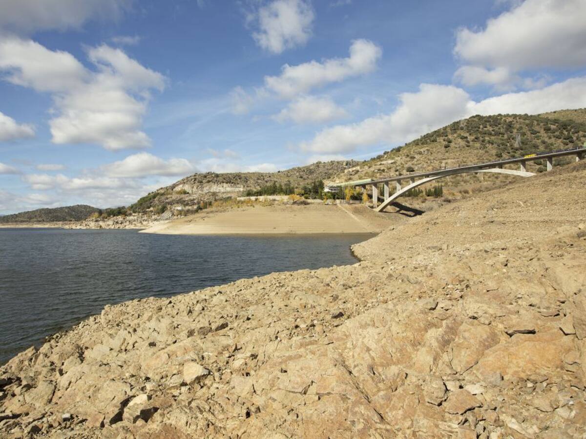 Preocupación en el PSOE por los trasvases desde el pantano de El Burguillo, que está al 39%