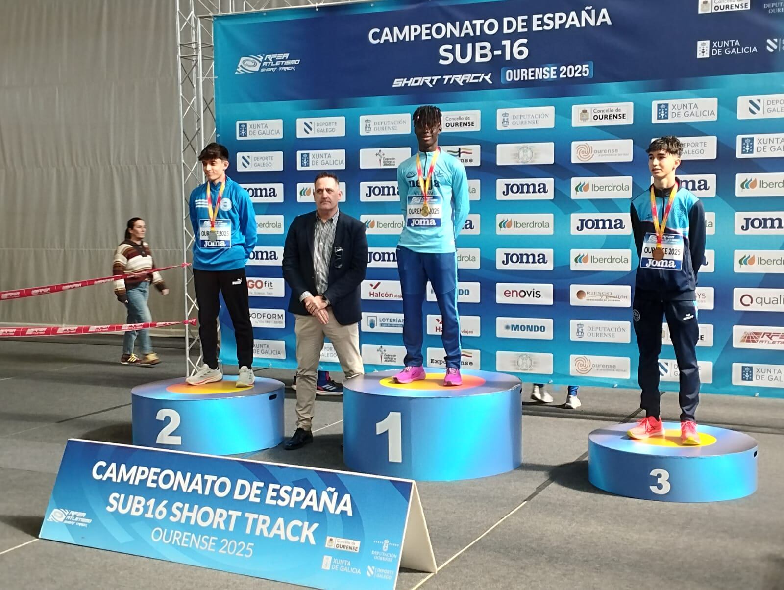 El atleta del Club Nerja Trops-Cueva de Nerja Elie Grzib, consiguió la medalla de oro en el Campeonato de España Sub 16 en la prueba de los 600 ml