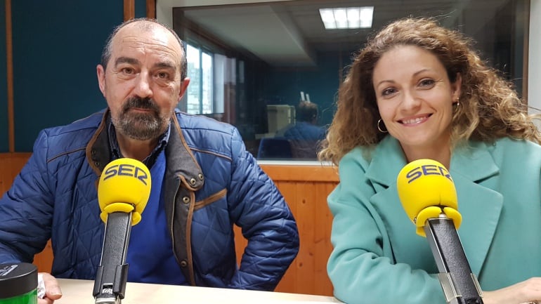 Rafael Pérez Tezanos y Ainoa Quiñones en el estudio de La Ventana 