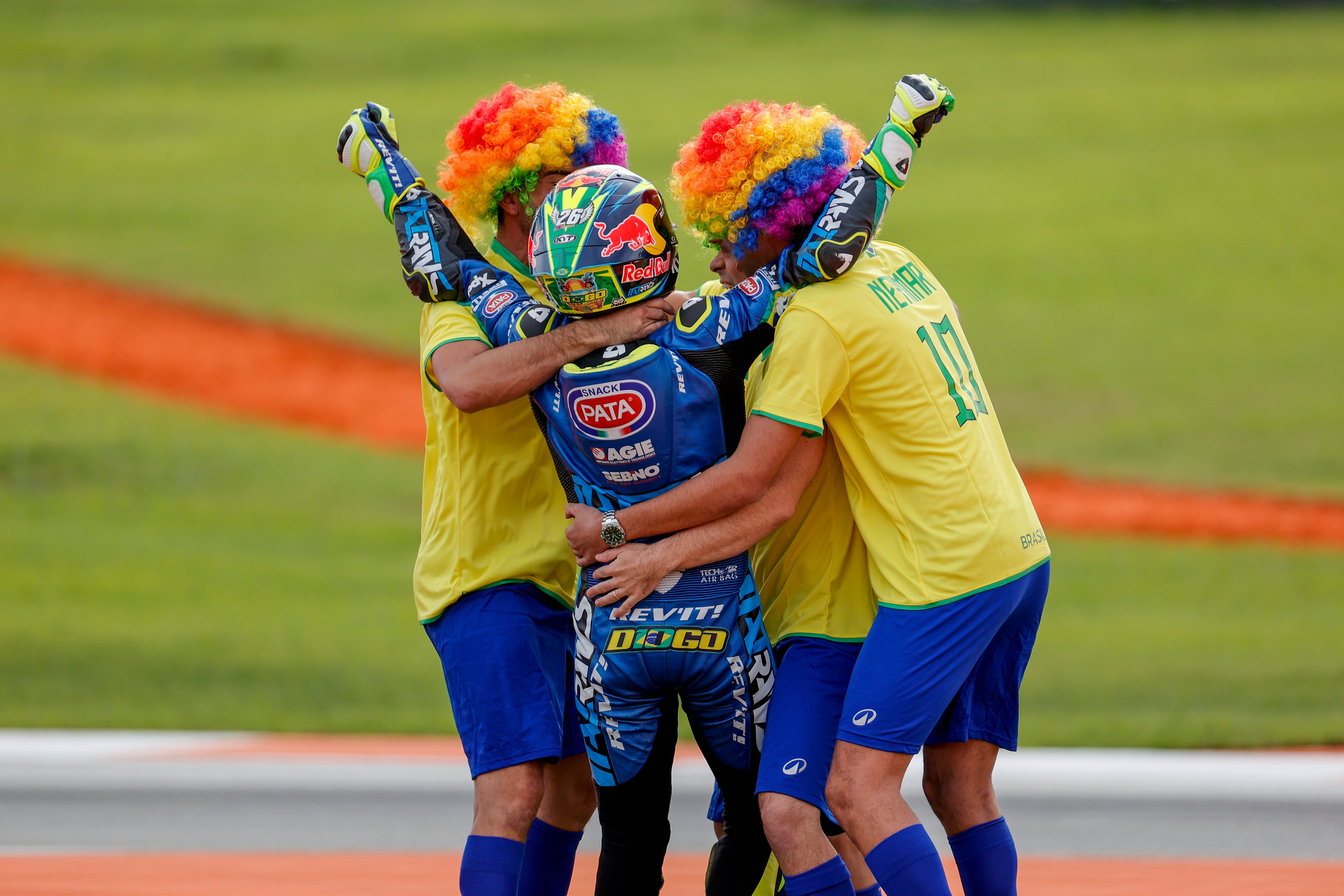 Diogo Moreira celebrando el campeonato