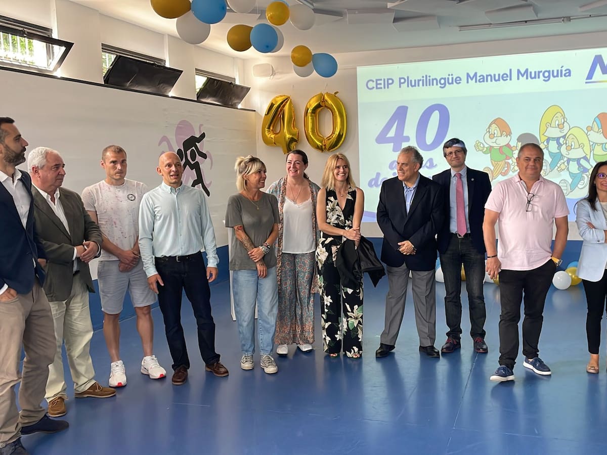 Así éramos: 40 Aniversario del CEIP Manuel Murguía