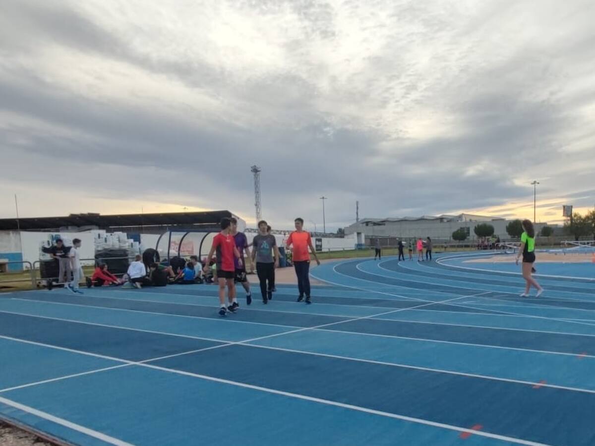 Los atletas regresan a las pistas