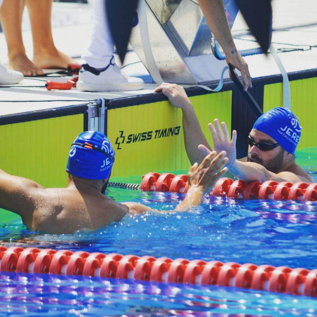 El Jerez Natación Master vuelve a la competición casi un año después