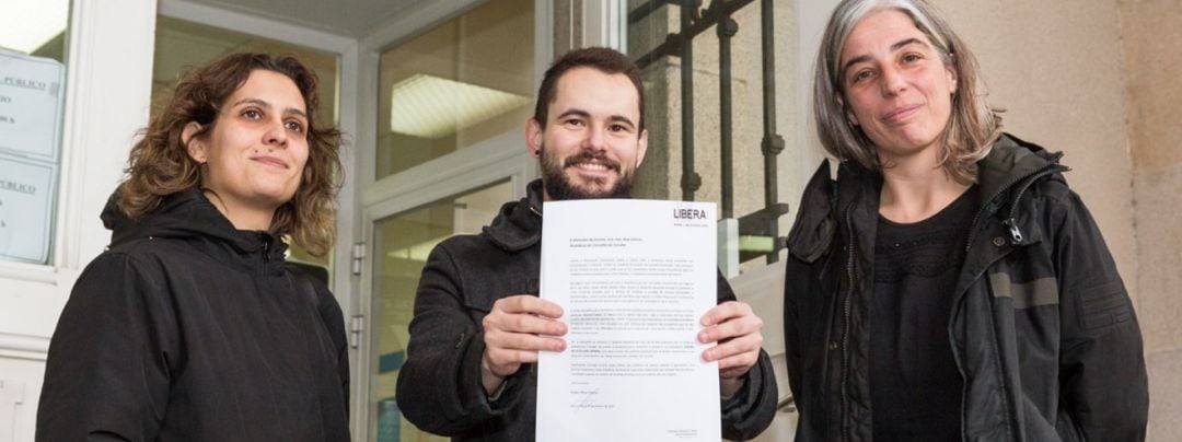 46.000 firmas para que la gestión de la perrera de A Coruña sea municipal