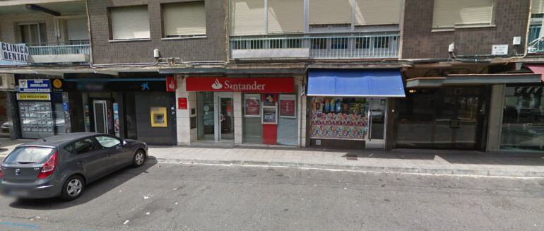 Una oficina del Banco Santander en Toledo