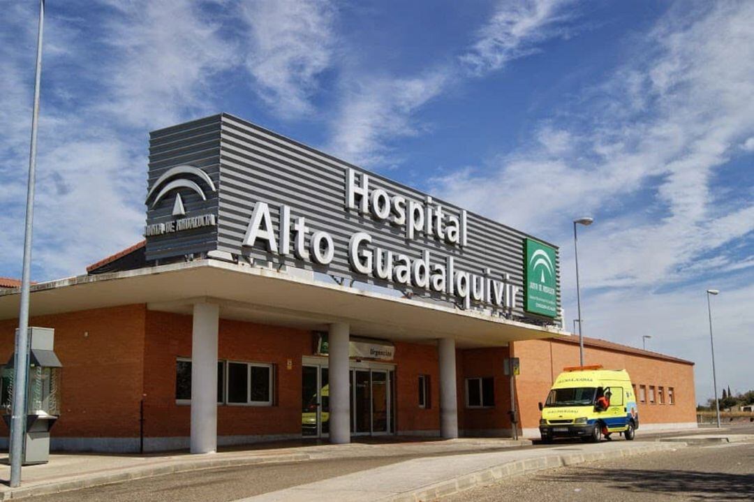 El Sindicato Médico exige pruebas a los sanitarios del Alto Guadalquivir tras el uso de mascarillas defectuosas