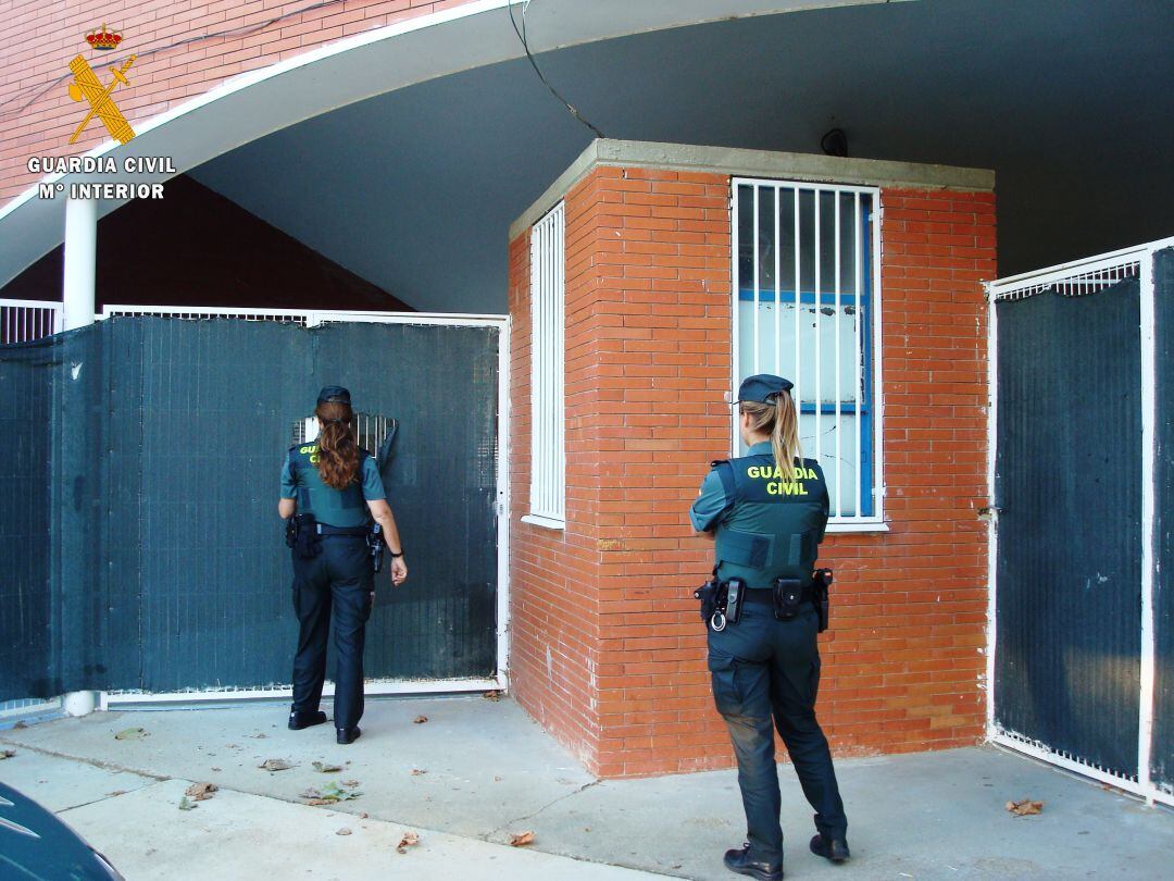 Hasta siete jóvenes detenidos, seis son menores de edad por un robo en las piscinas de Villamuriel de Cerrato (Palencia)