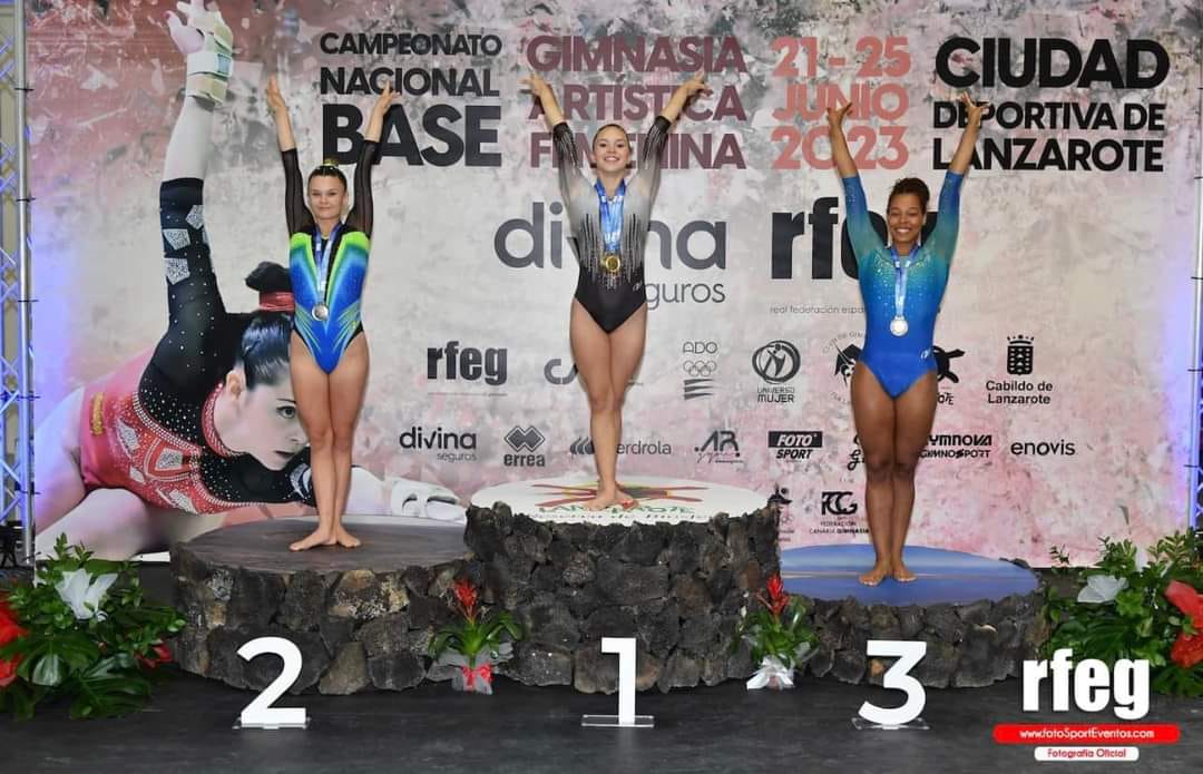 Nina Pace, de la EDM La Salle, sube al podio en el Campeonato de España Base de Gimnasia Artística.