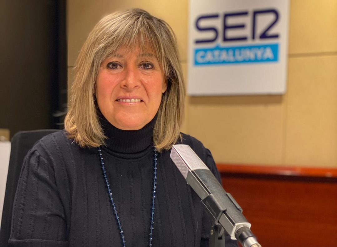 La alcaldesa de l&#039;Hospitalet, Núria Marín, en los estudios de Radio Barcelona el pasado 1 de diciembre