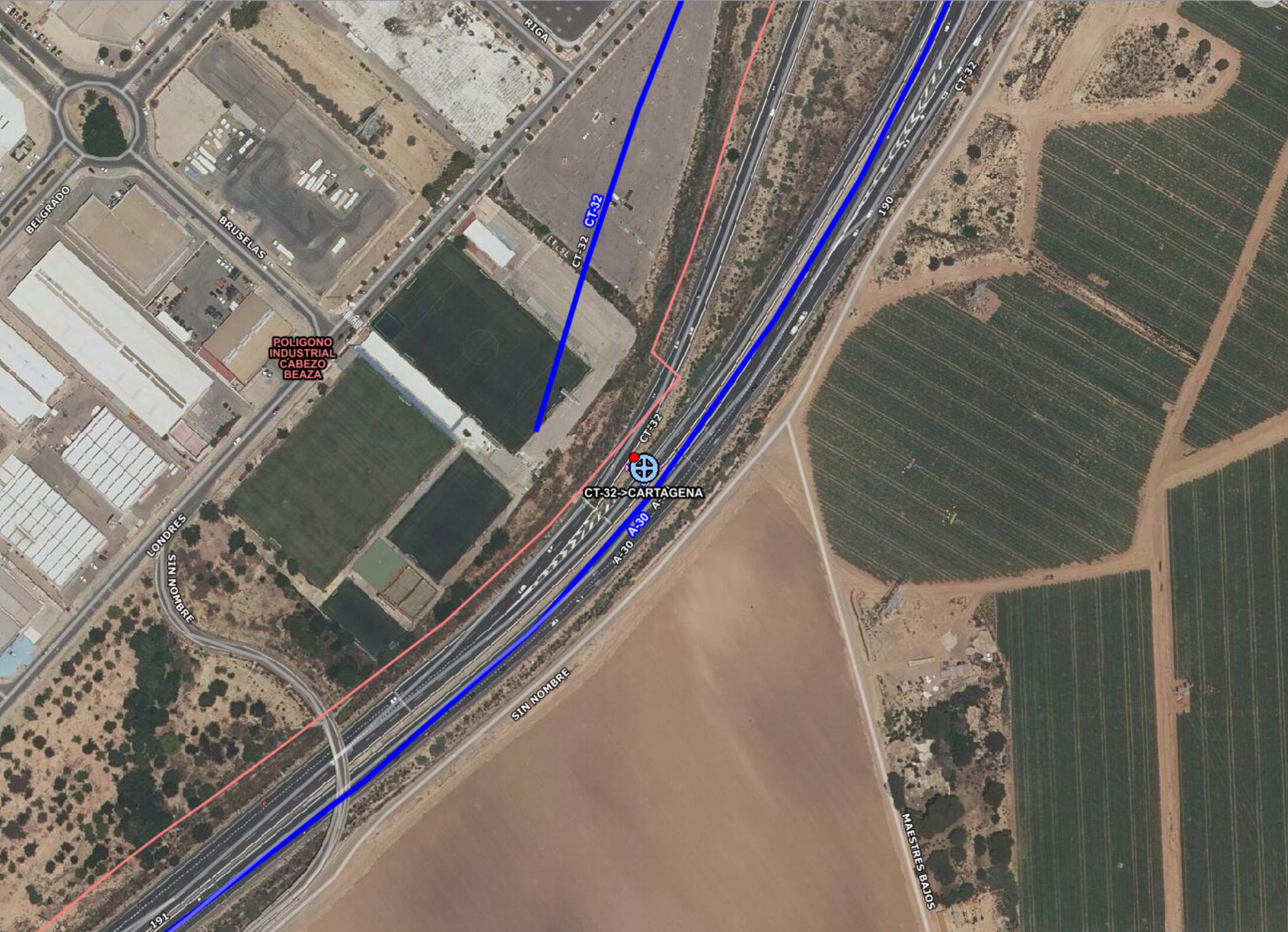 Dos personas resultan heridas en Cartagena al volcar su turismo en la CT-32