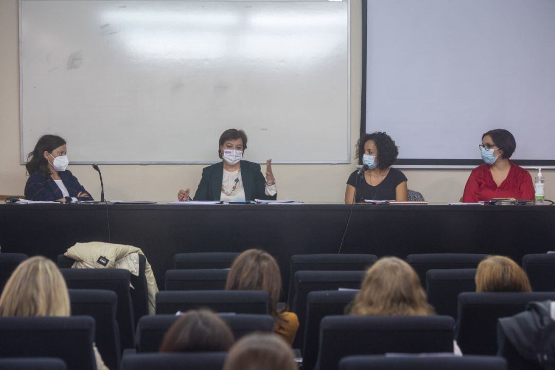María Crende, Susana López Abella, Nuria Gómez Rocio y Eliana Martins