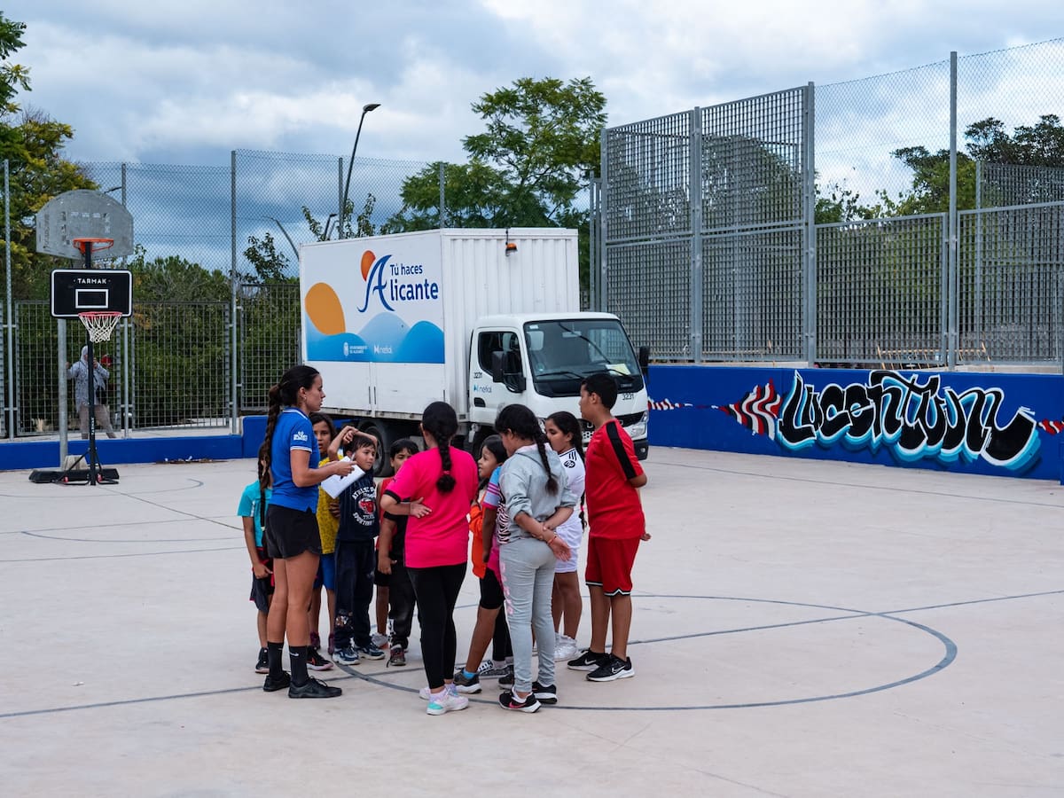 Alicia Martínez y el proyecto Lucentum Zona Norte: “El deporte es un lenguaje universal creamos en el mismo dios o no”
