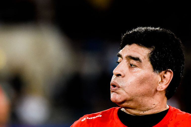 Maradona durante un partido de exhibición