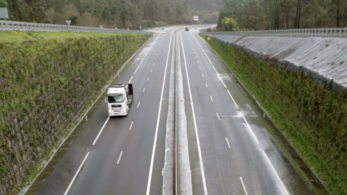 Francisco Menéndez: "Desde 2014 se ha mejorado la seguridad en el corredor Brión-Noia"