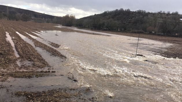 Inundación del río cañamares en Castilblanco.