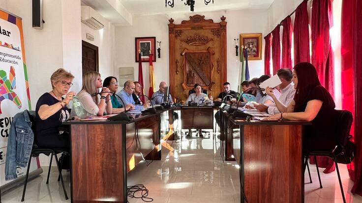 El Ayuntamiento de Jódar aprueba un plan que al día el pago a proveedores con el voto en contra de PP e IU