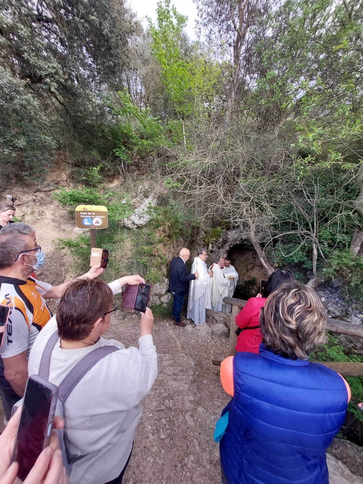 Momento del oficio religioso