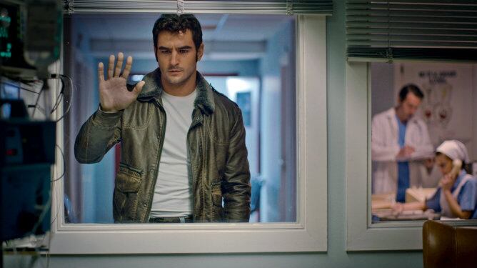 Antonio Velázquez da vida a Juan en la miniserie &#039;Hermanos&#039;, de Telecinco