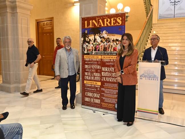 Juan Reverte y Auxi del Olmo en la presentación de la feria taurina de Linares