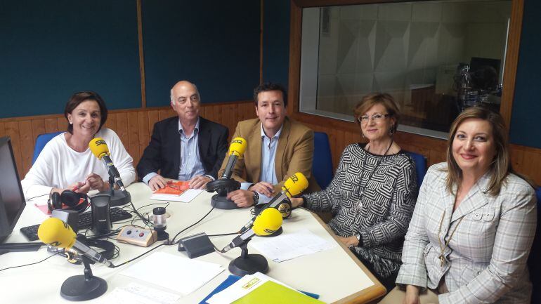 Candidatos de PP, PSOE, PRC, Podemos y Ciudadanos debaten sobre sanidad en Cantabria