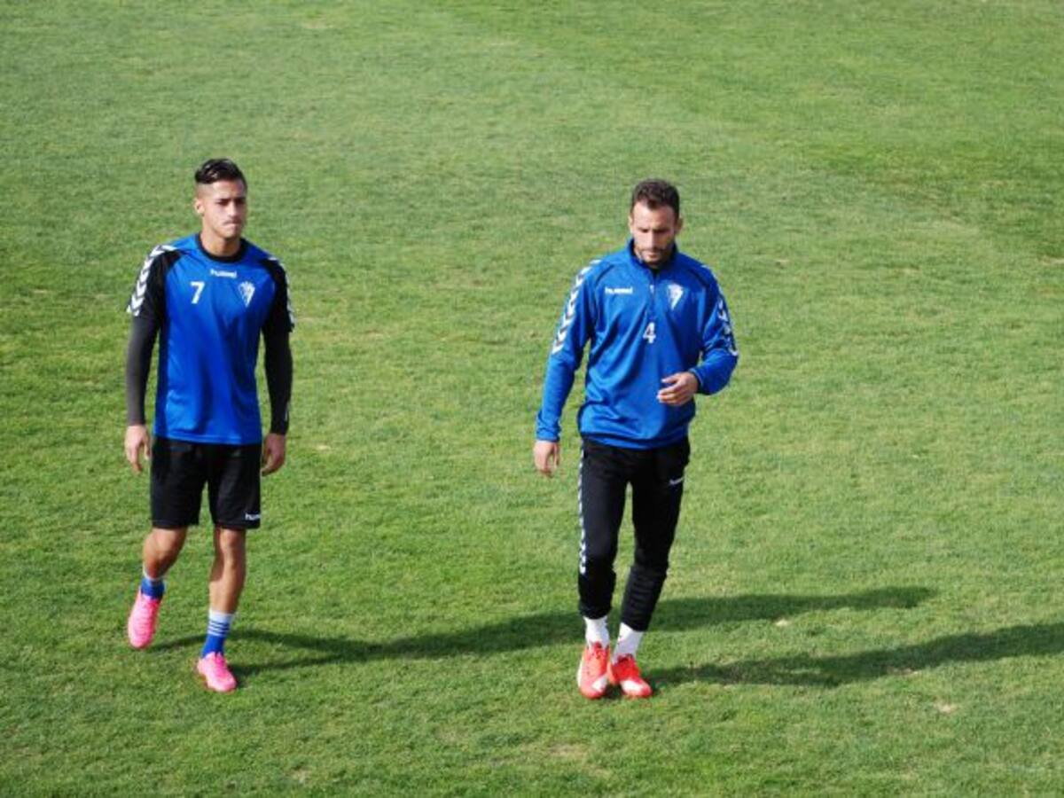 Servando y Quintana bajas ante el Jumilla