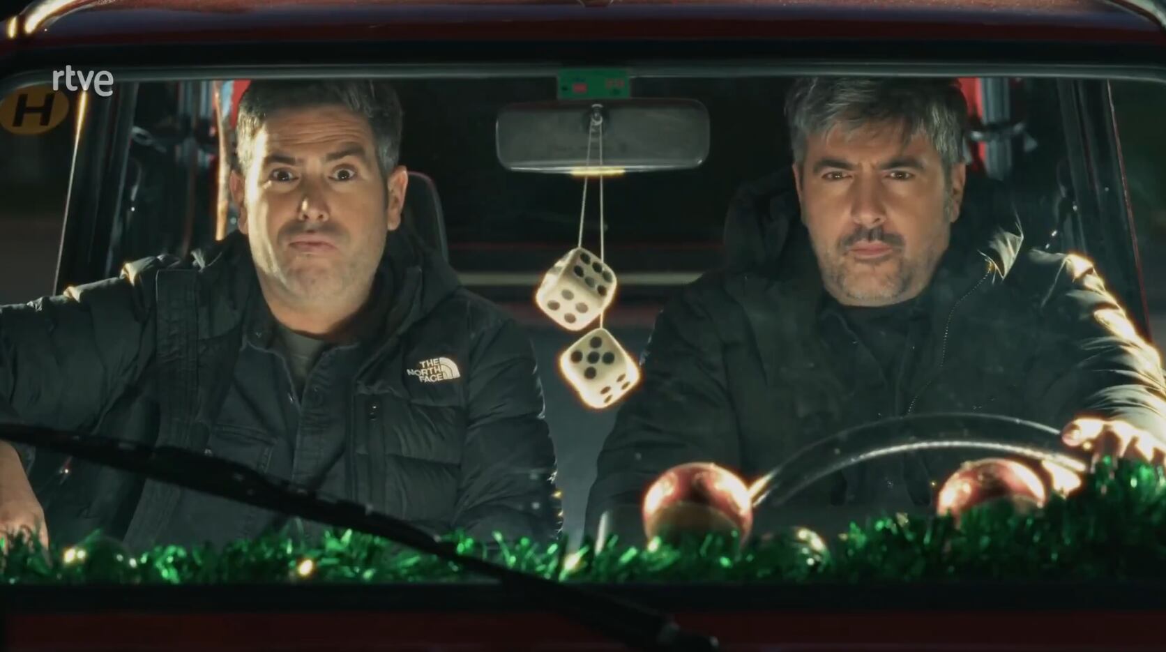 Estopa en la promoción de Navidad de RTVE.