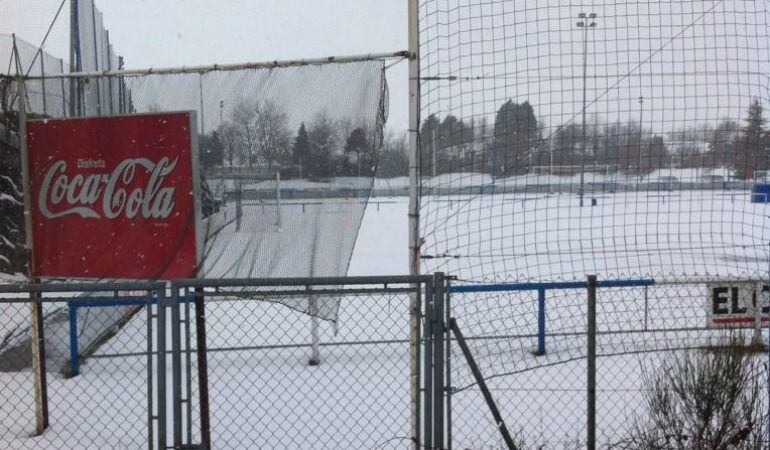 La ciudad deportiva de Ibaia, con nieve.