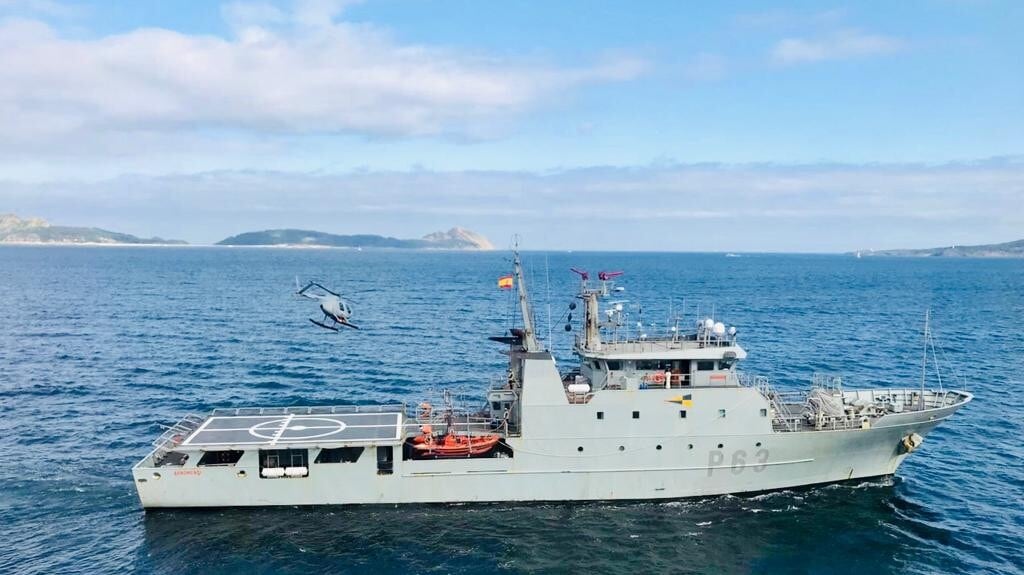 El patrullero &quot;Arnomendi&quot;, durante una campaña de vigilancia pesquera (foto: Armada)