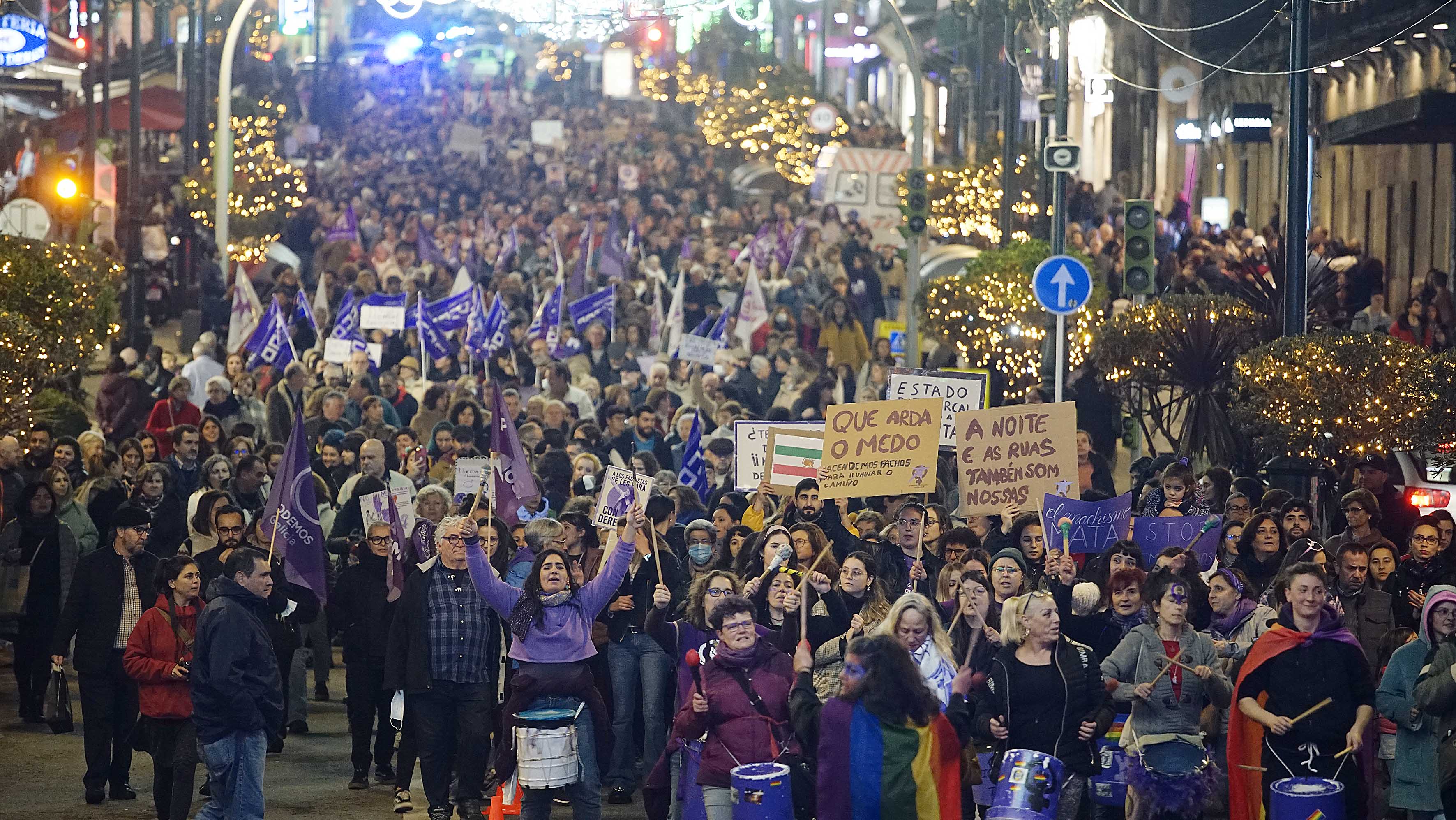 Manifestación 25N recorriendo las calles de Vigo en 2022Photo By Javier Vazquez/Europa Press via Getty Images