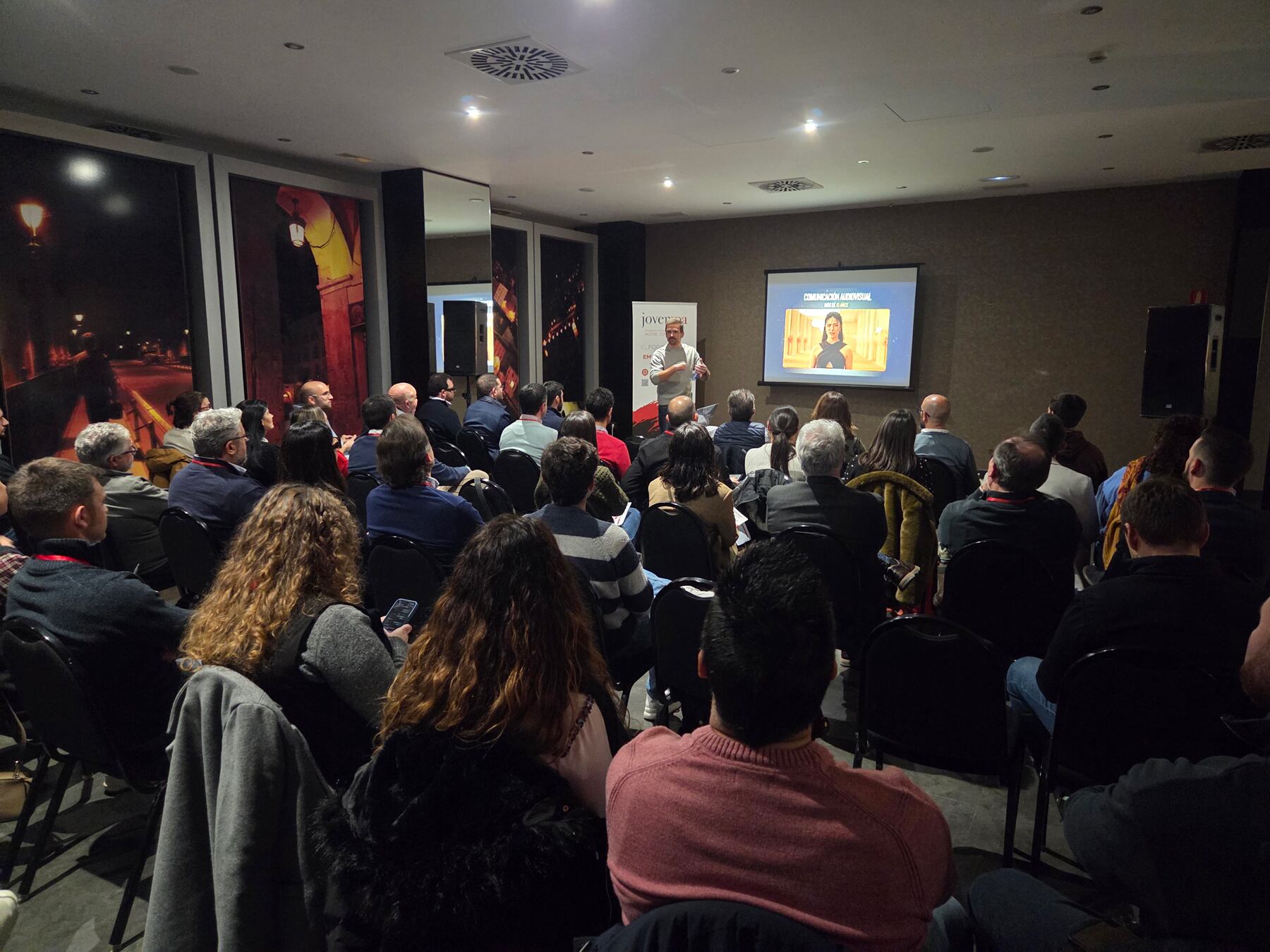 Max Kut explicó su experiencia sobre la IA de forma muy didáctica y original