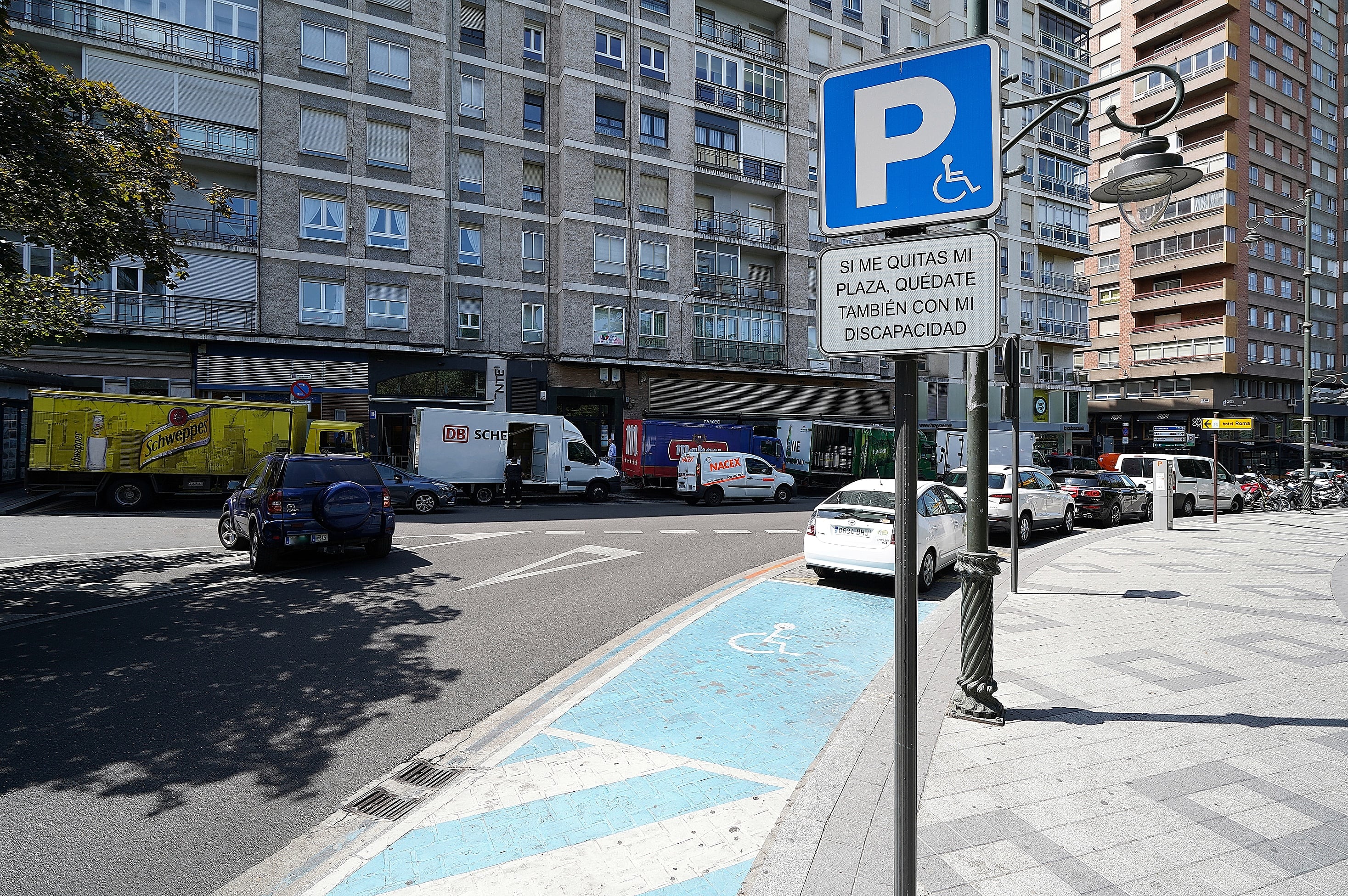 Plaza reservada para personas con movilidad reducida, Valladolid