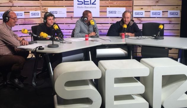 Jordi Martí, Sique Rodríguez, Manu Carreño y Serrat, en el estudio Toreski de Radio Barcelona