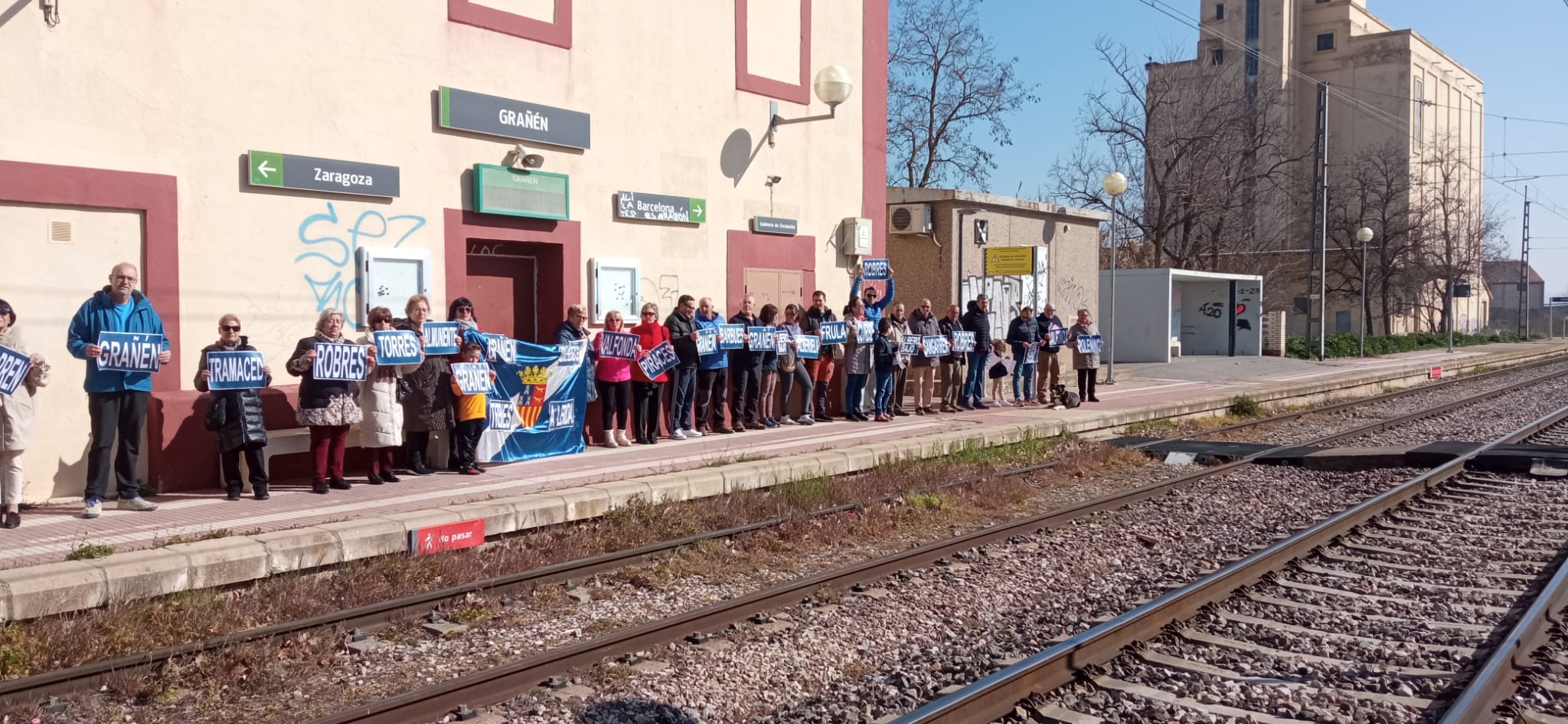 Movilización de Monegros no pierdas tu tren en Grañén