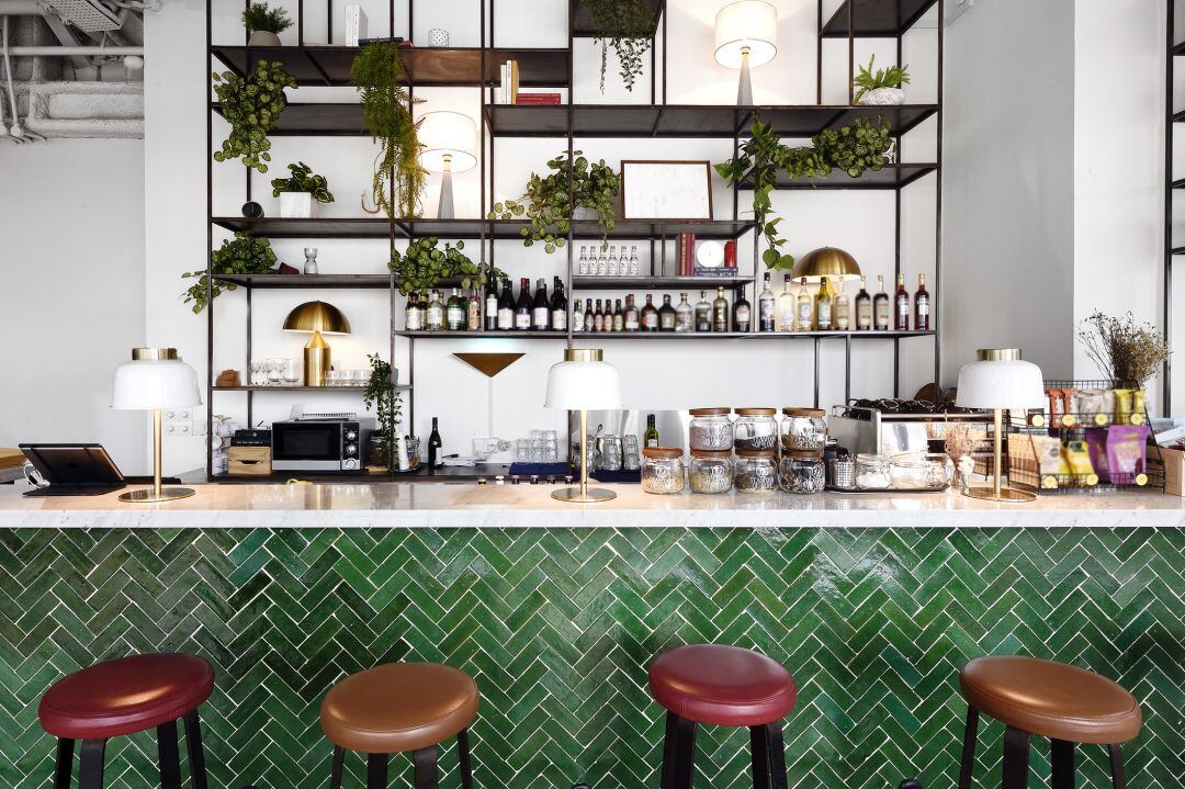 El TSJA deja sin efecto la orden sanitaria del puente del PIlar sobre el aforo en hosteleria