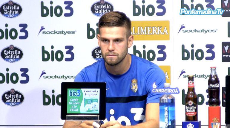 El defensa gallego viene a reforzar el centro de la defensa.