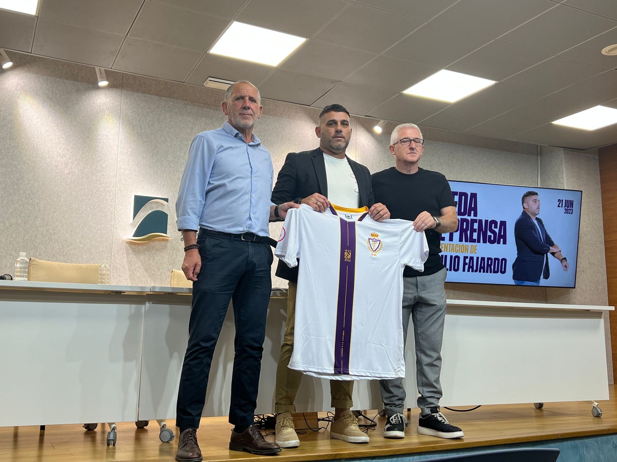 Presentación de Emilio Fajardo, nuevo entrenador del Real Jaén