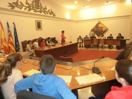 Sesión constitutiva del Consell Local de Infancia y Adolescencia de Dénia.