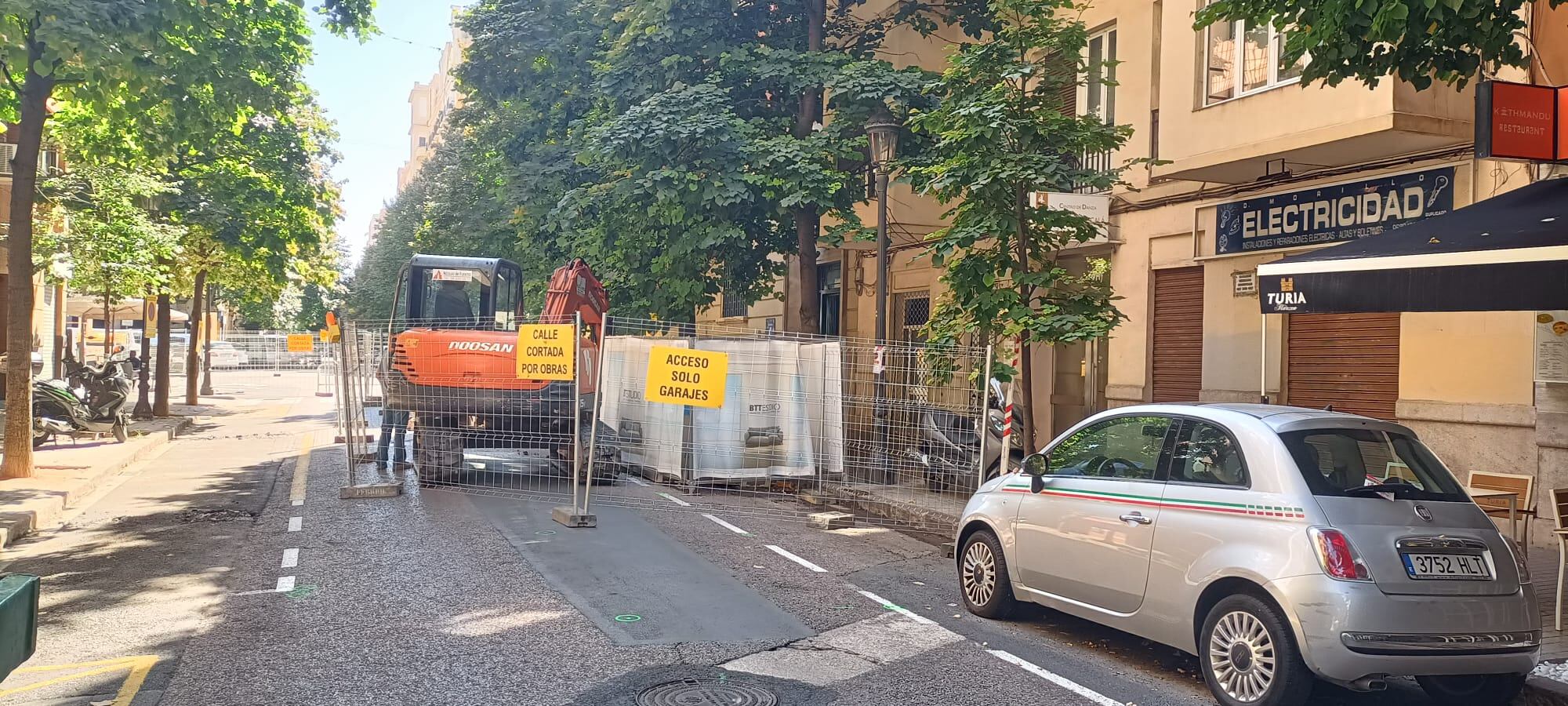 Obras en la calle Salamanca de València