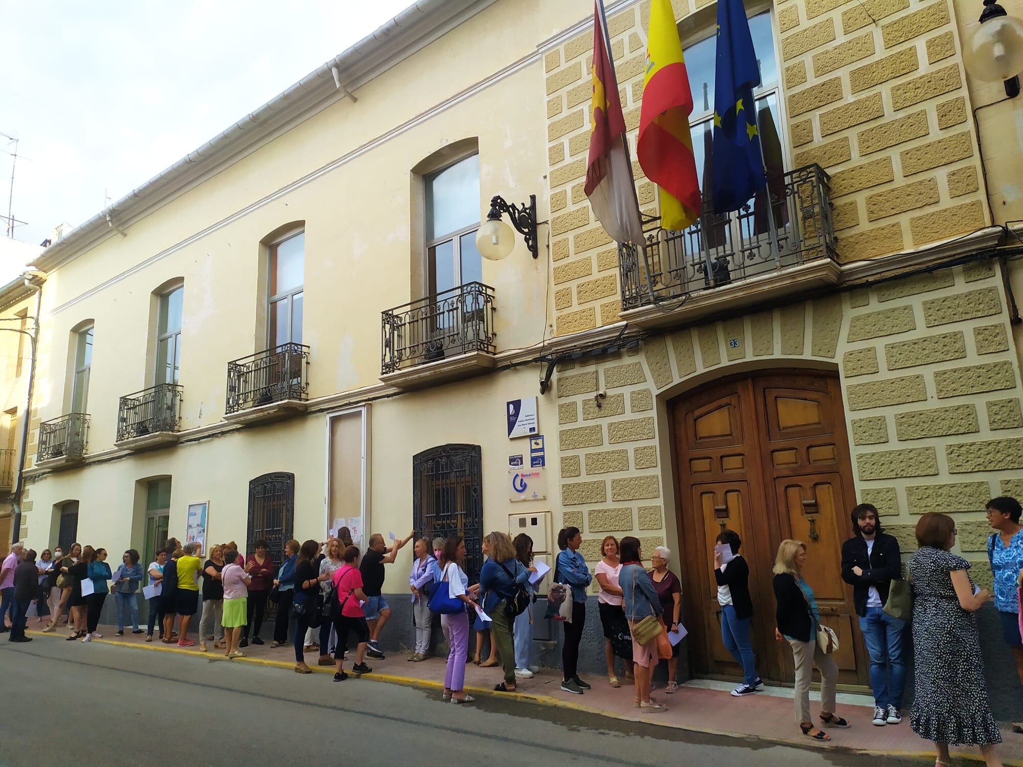 Exterior de la Casa de Cultura de Caudete