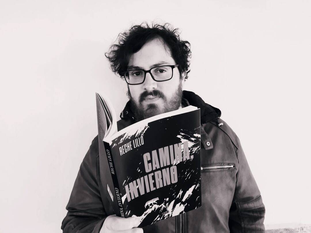 Cristian Reche Lillo, autor de la novela "Camina, invierno"