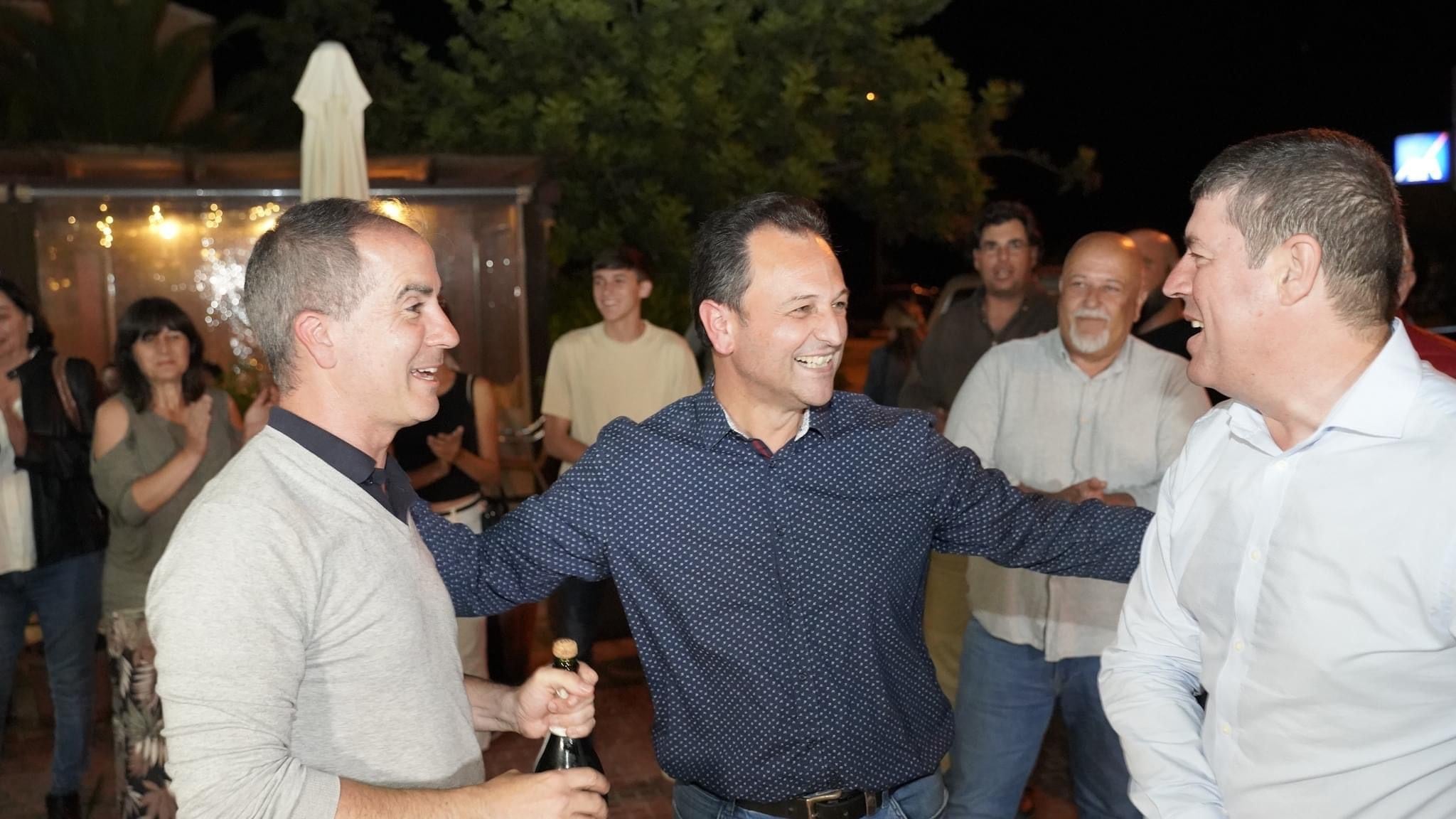 Córdoba junto a Alcaraz y Serra la noche de las elecciones locales y autonómicas