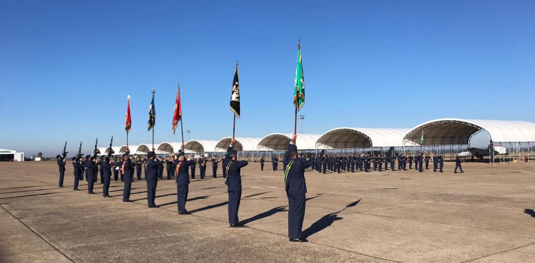 Acto de toma de posesión del coronel Jesús Rodríguez de Castro como nuevo jefe de la Base de Talavera la Real